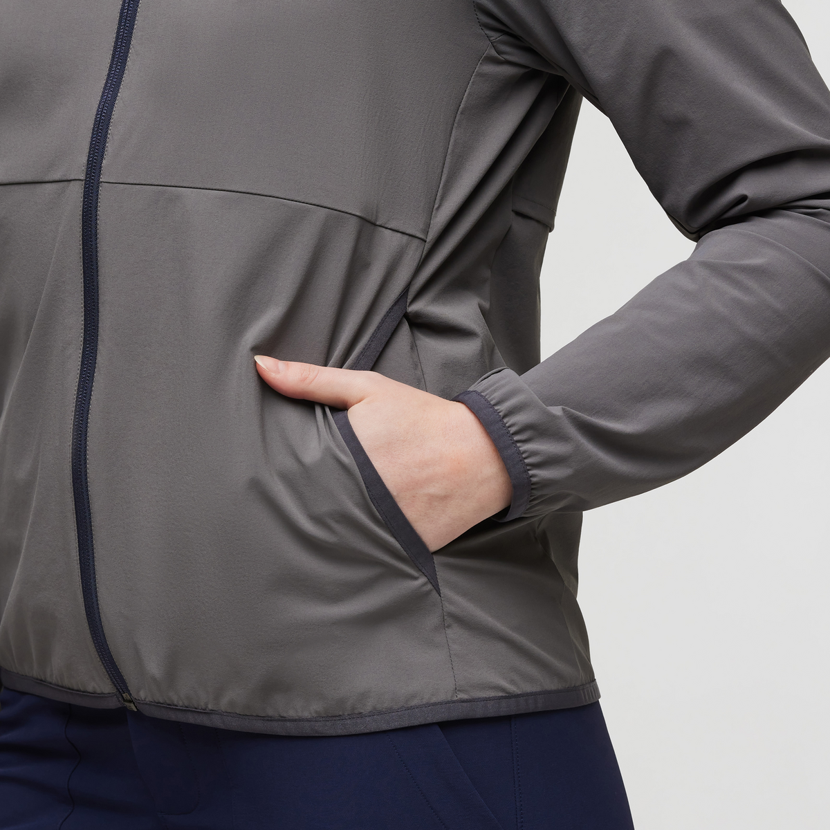 Vuelta Performance Windbreaker Jacket Women's | Versatile Outdoor Layer