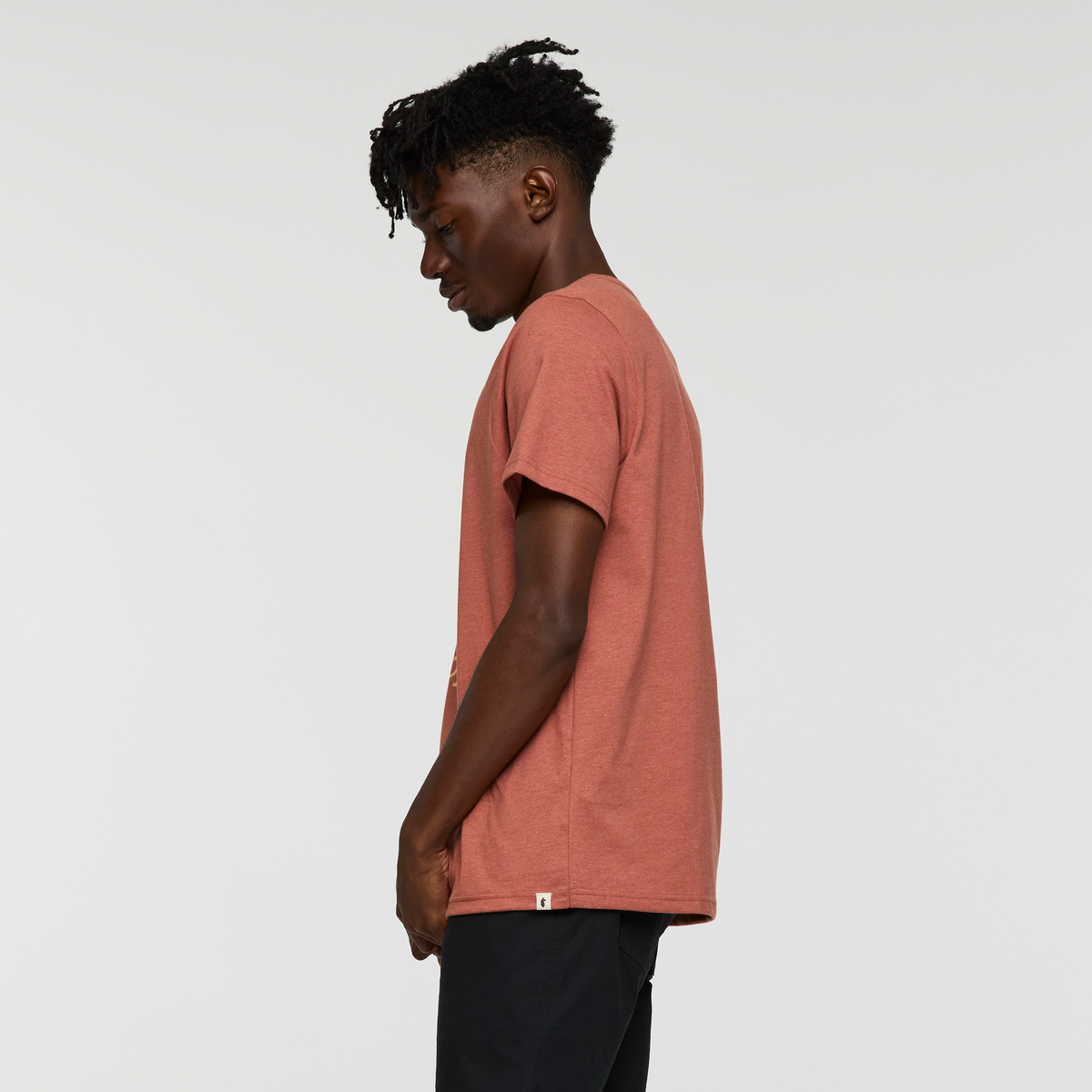 Cotopaxi Llama T-Shirt Men's | Comfortable Outdoor Top