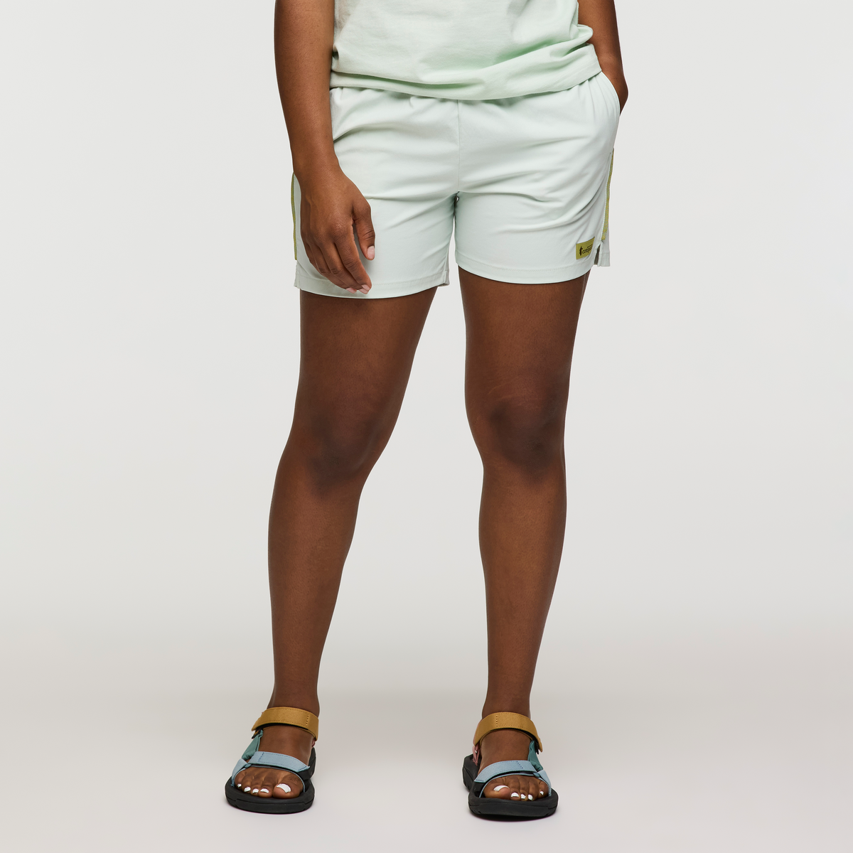 Brinco 5 Short Solid Women's | Active Outdoor Shorts