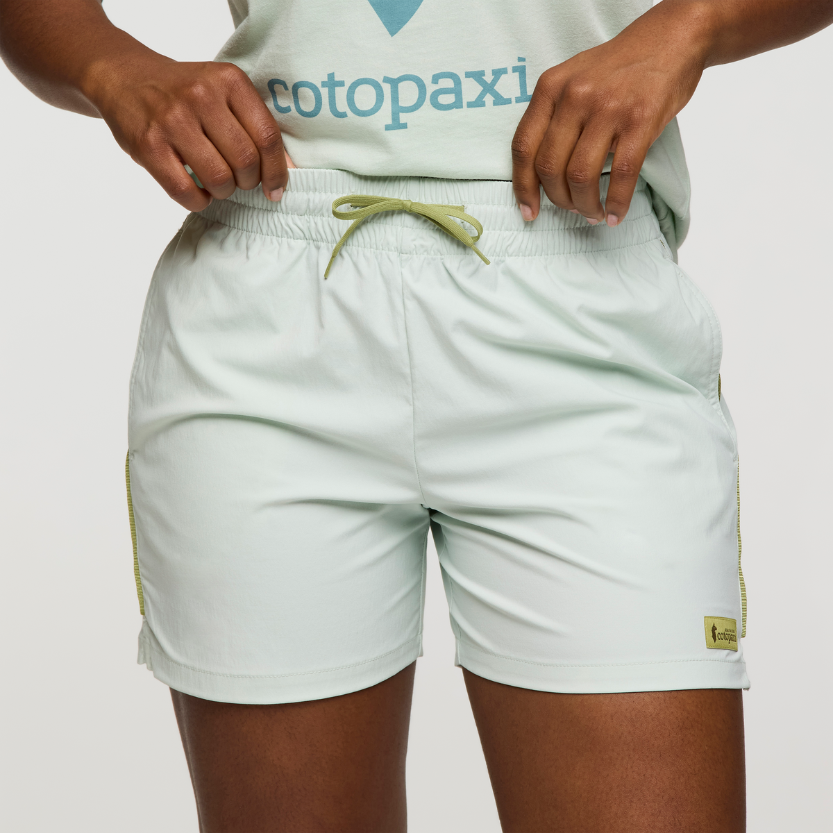 Brinco 5 Short Solid Women's | Active Outdoor Shorts