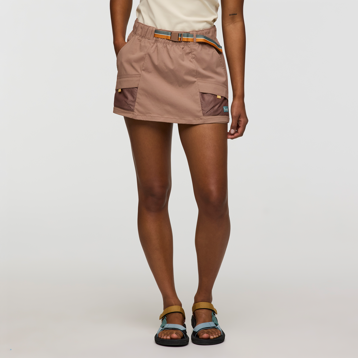 Brinco Skort Women's | Adventure-Ready Comfort