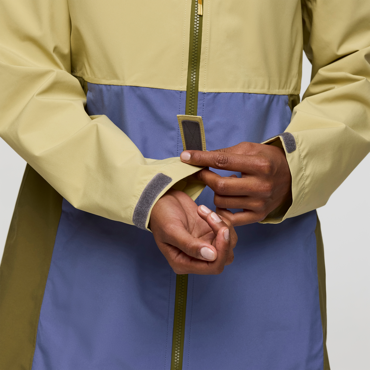 Cielo Rain Trench Women's | Adventure-Ready Comfort