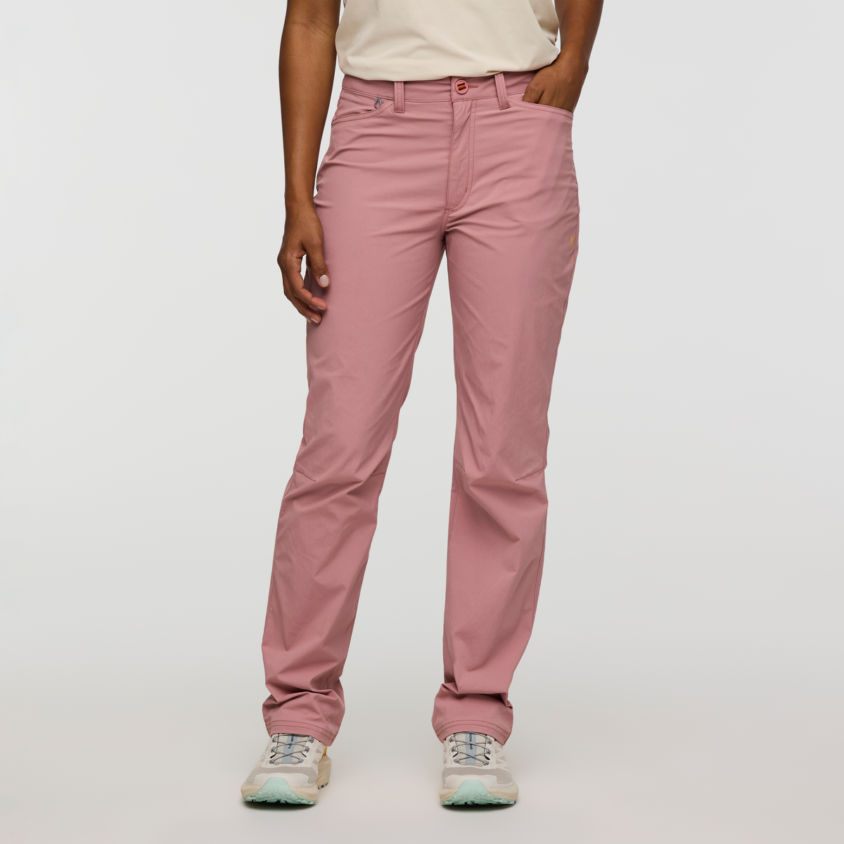 Coraje Tech Pant Women's | Versatile Outdoor Bottoms
