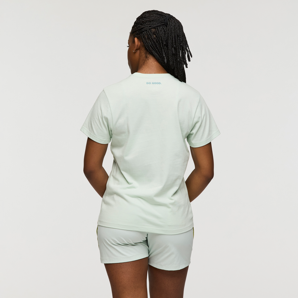 Cotopaxi Llama T-Shirt Women's | Comfortable Outdoor Top
