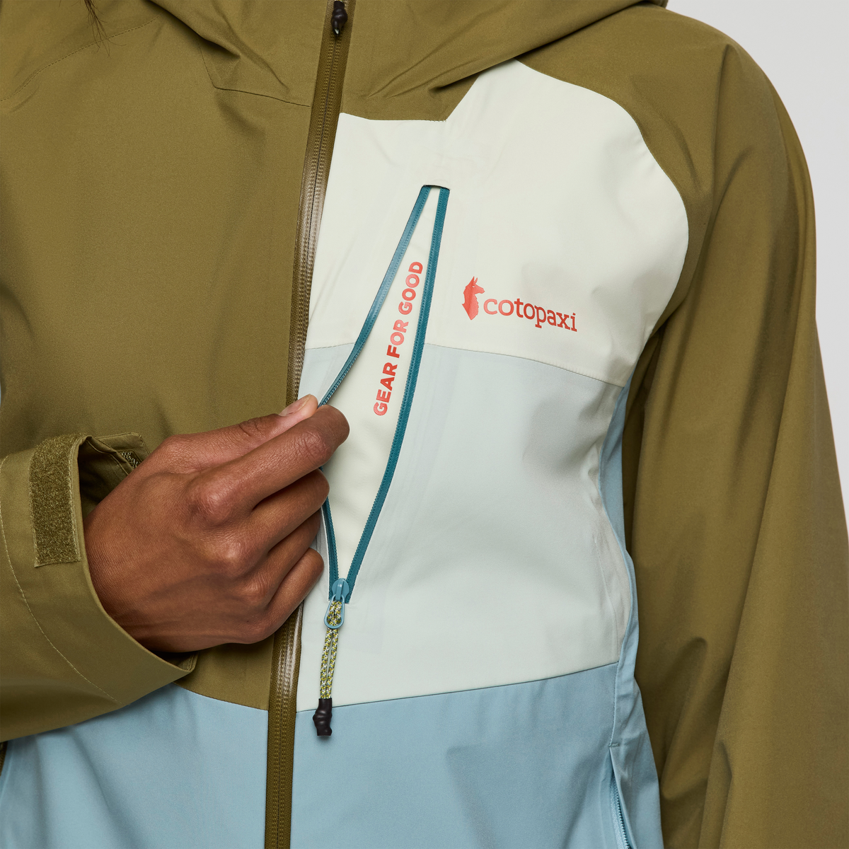 Impermeo 3L Hooded Shell Jacket Women's | Versatile Outdoor Layer