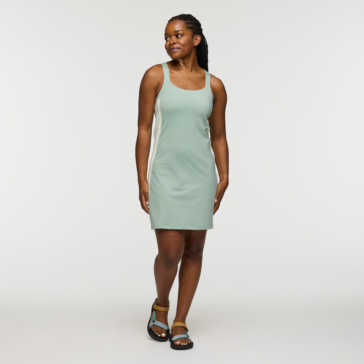 Muevo Dress Women's | Adventure-Ready Style