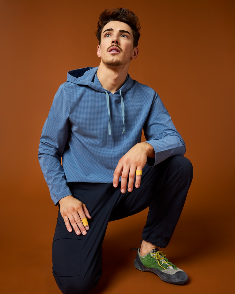 Pulso Tech Hoodie Men's | Comfortable Everyday Layer