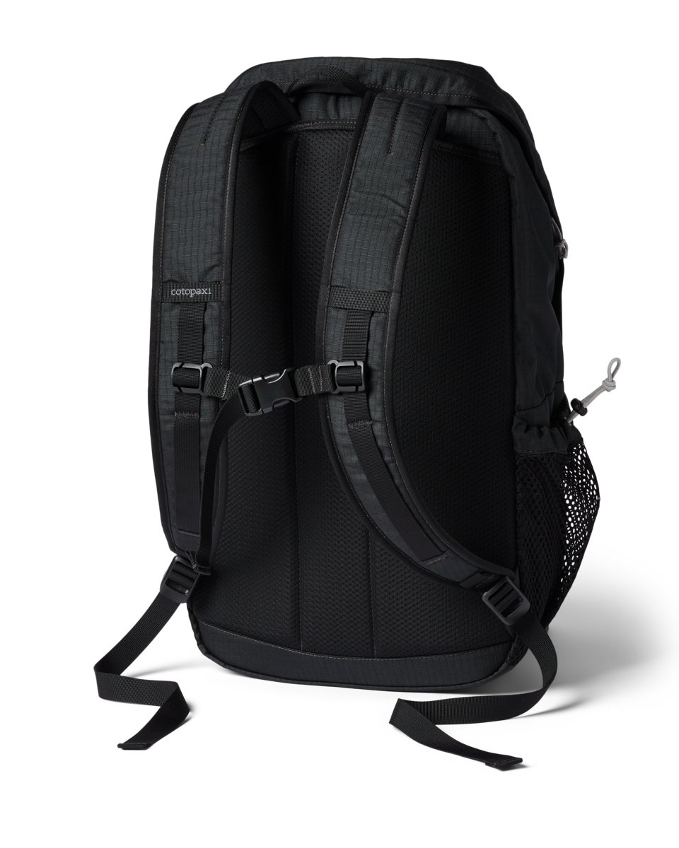 Clase 28L Daypack | Everyday Adventure