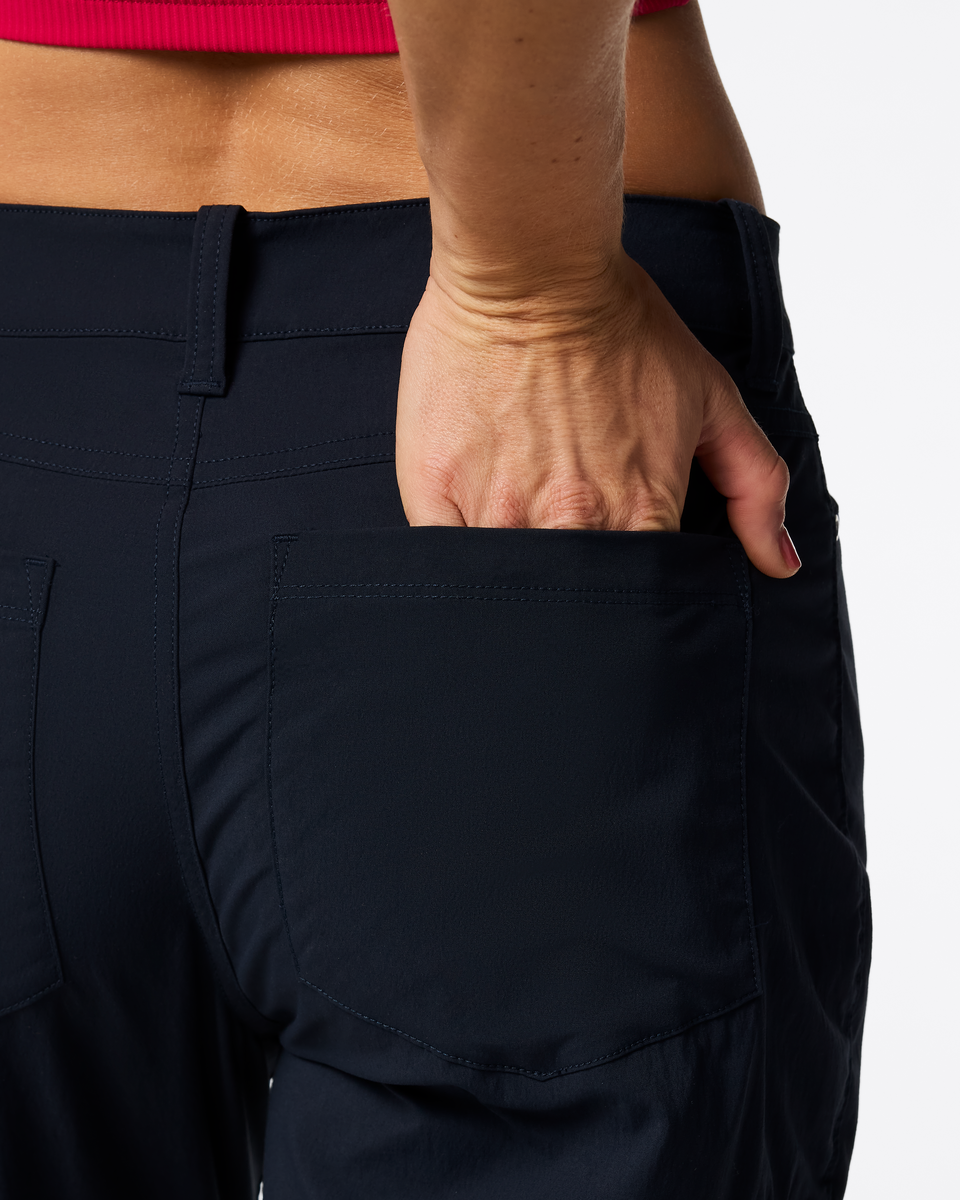 Coraje Tech Pant Women's | Versatile Outdoor Bottoms