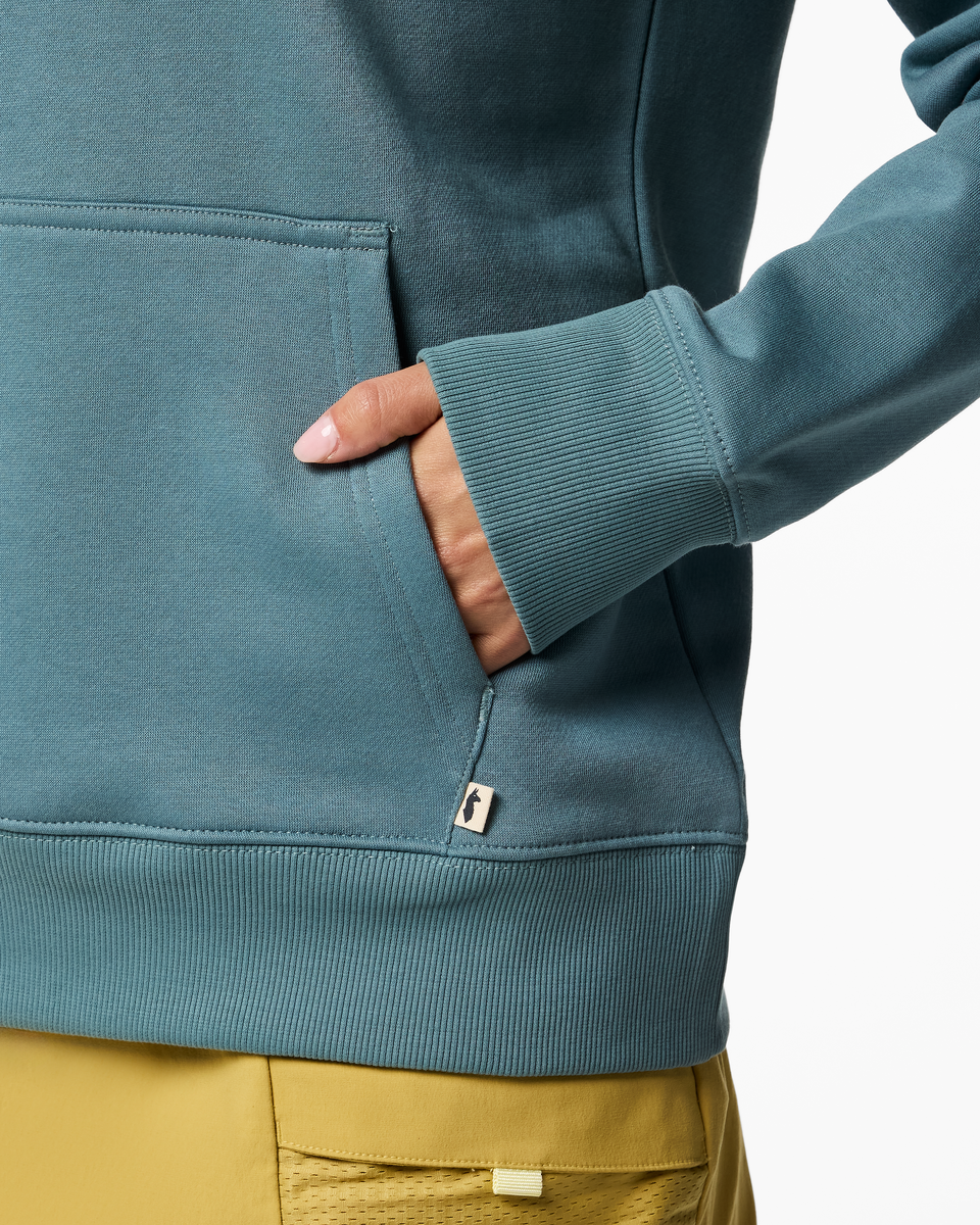 Llama Patch Pullover Hoodie Women's | Cozy Outdoor Layer