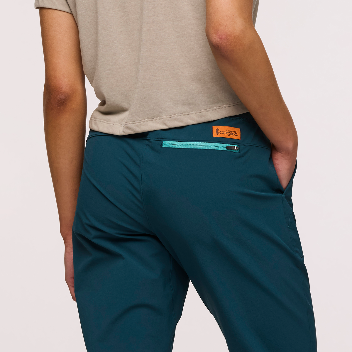 Subo Tech Pant Women's | Versatile Outdoor Bottoms