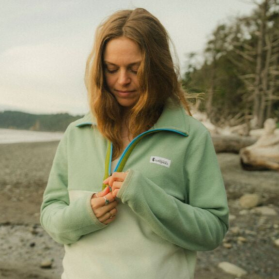 Amado Fleece Pullover Women's | Cozy Outdoor Layer