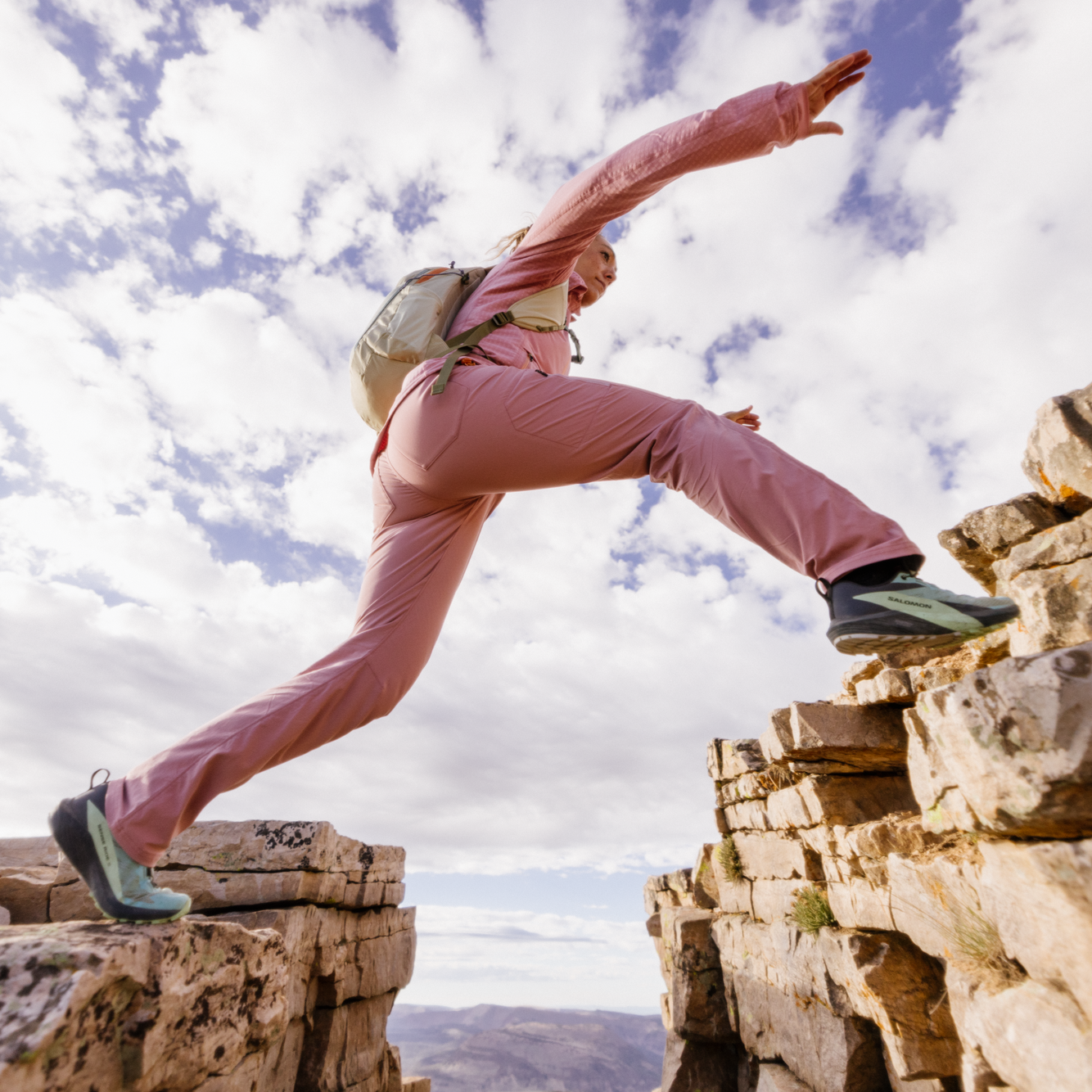 Coraje Tech Pant Women's | Versatile Outdoor Bottoms