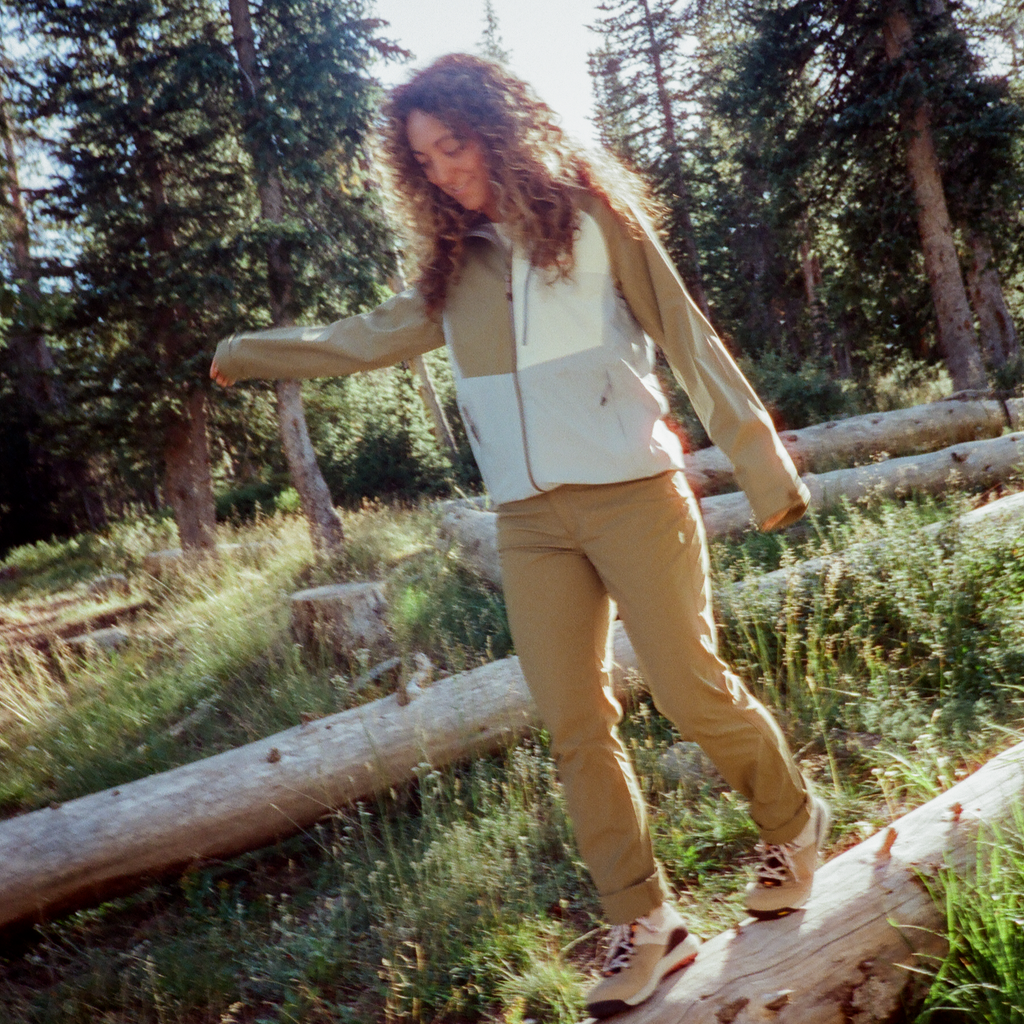 Coraje Tech Pant Women's | Versatile Outdoor Bottoms