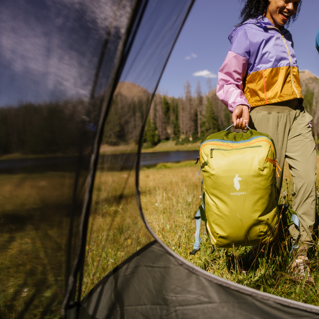 Teca Crop Jacket Women's | Versatile Outdoor Layer