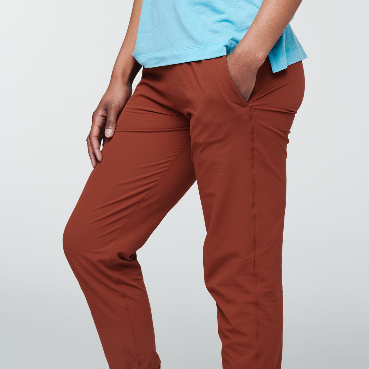 Veza Adventure Jogger Women's | Versatile Outdoor Bottoms