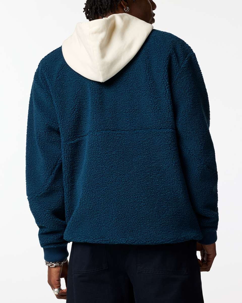 Amigazo Fleece Crew Men's | Cozy Outdoor Layer