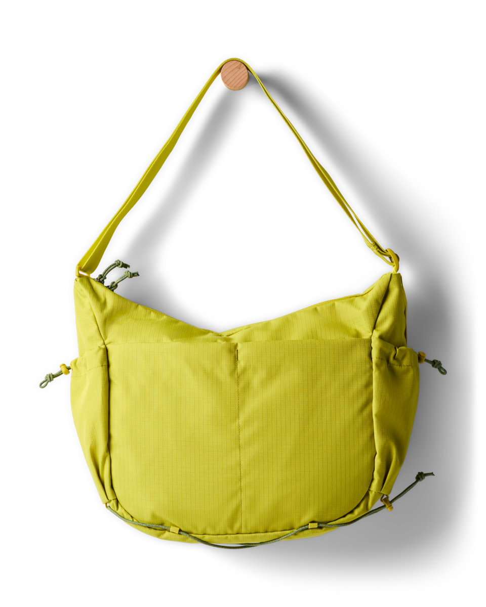Viaje 12L Shoulder Bag | Versatile Everyday Carry