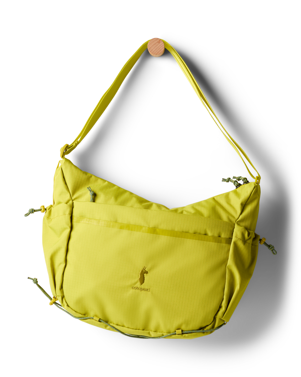 Viaje 12L Shoulder Bag | Versatile Everyday Carry