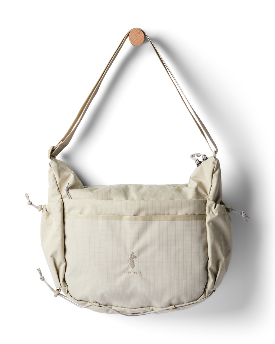Viaje 12L Shoulder Bag | Versatile Everyday Carry