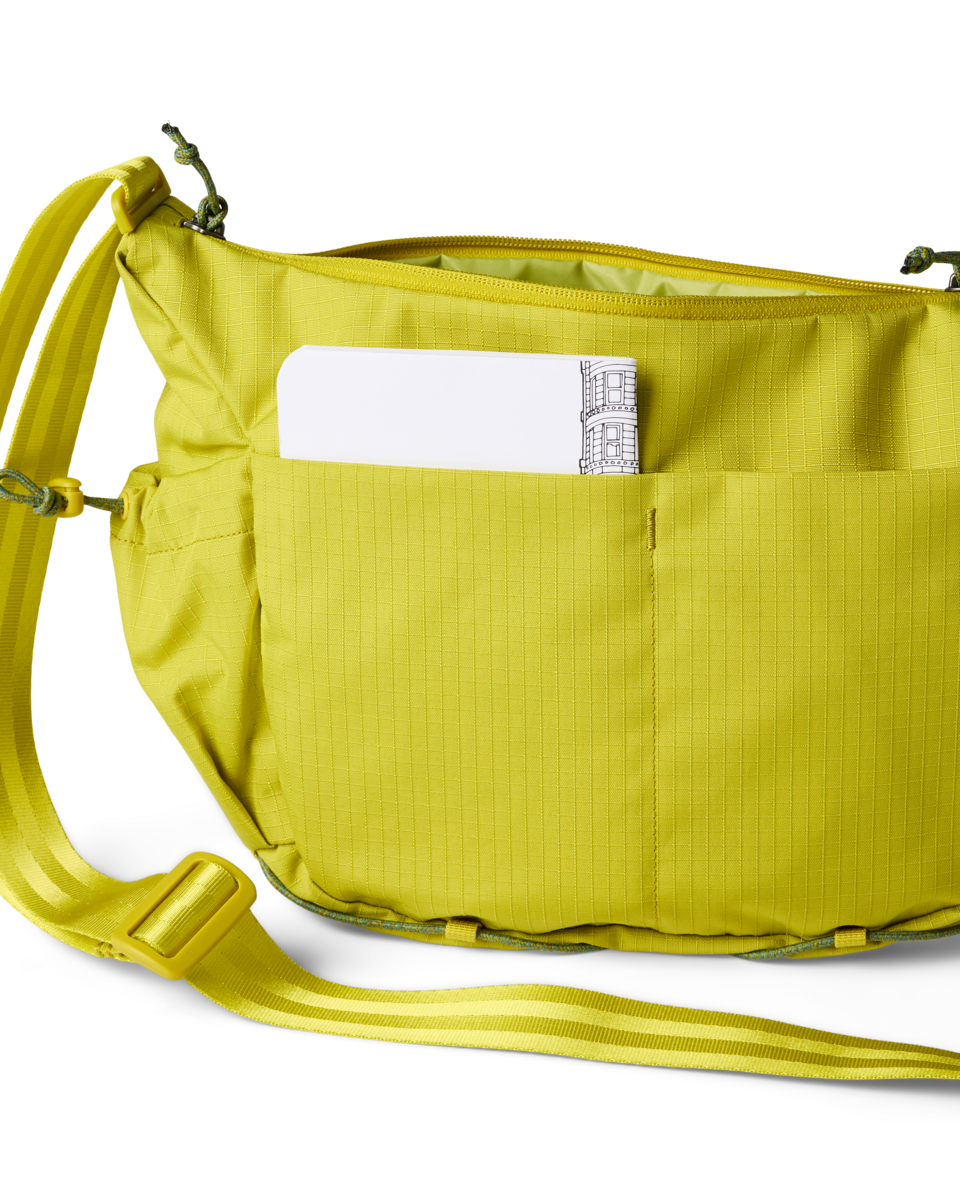 Viaje 9L Shoulder Bag | Versatile Everyday Carry