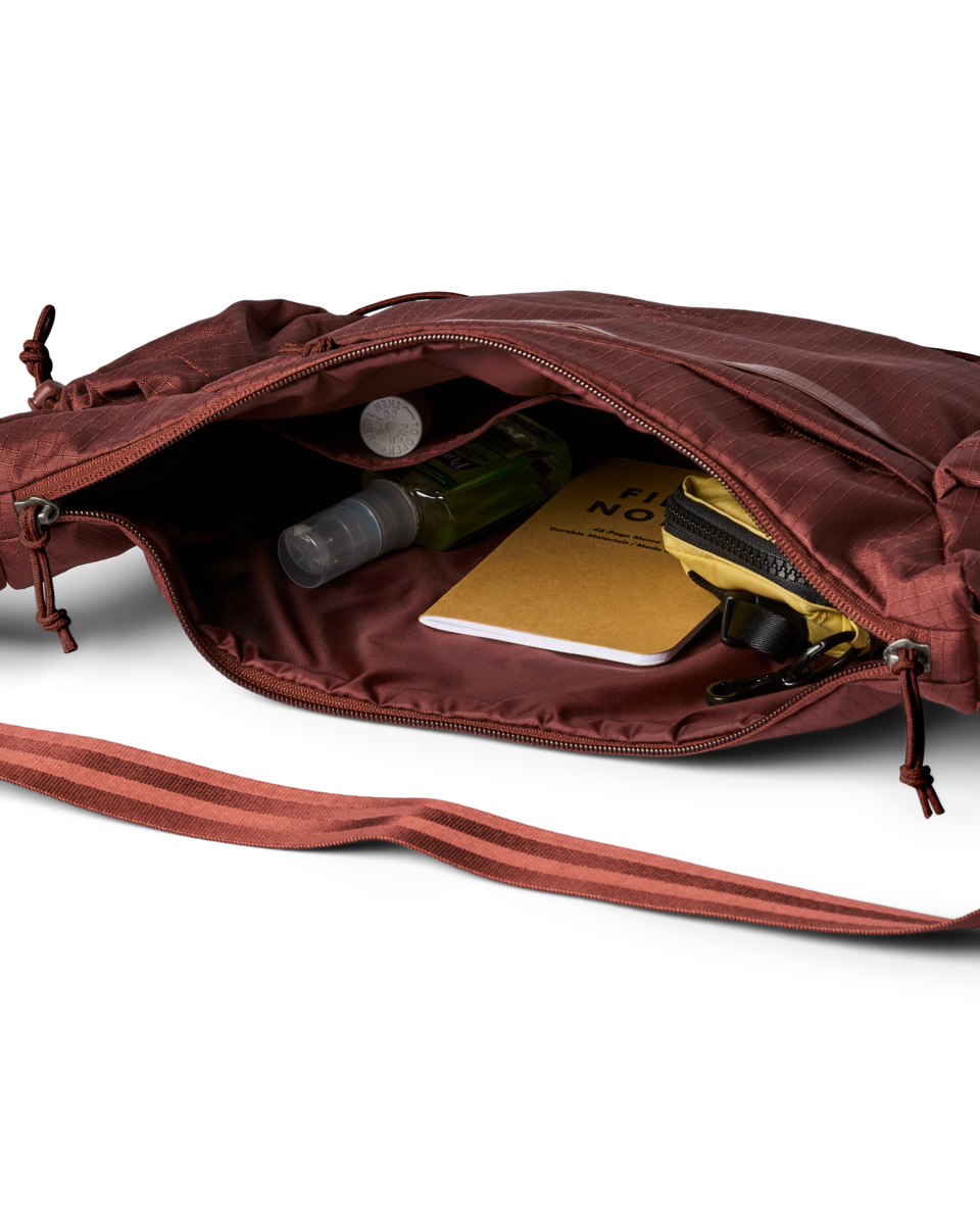 Viaje 9L Shoulder Bag | Versatile Everyday Carry