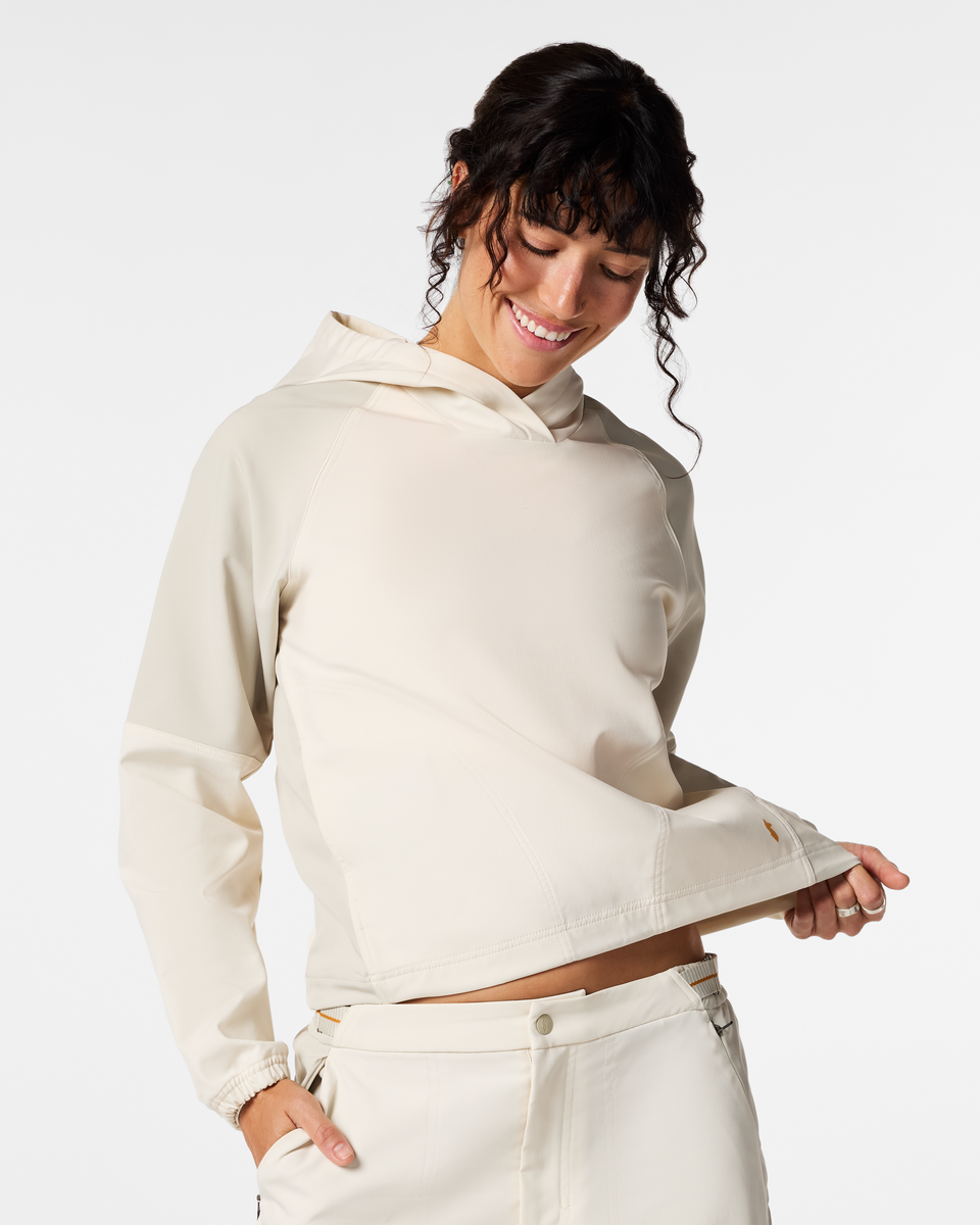 Adelante Hoodie Women's | Comfortable Everyday Layer