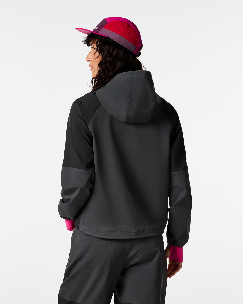 Adelante Hoodie Women's | Comfortable Everyday Layer