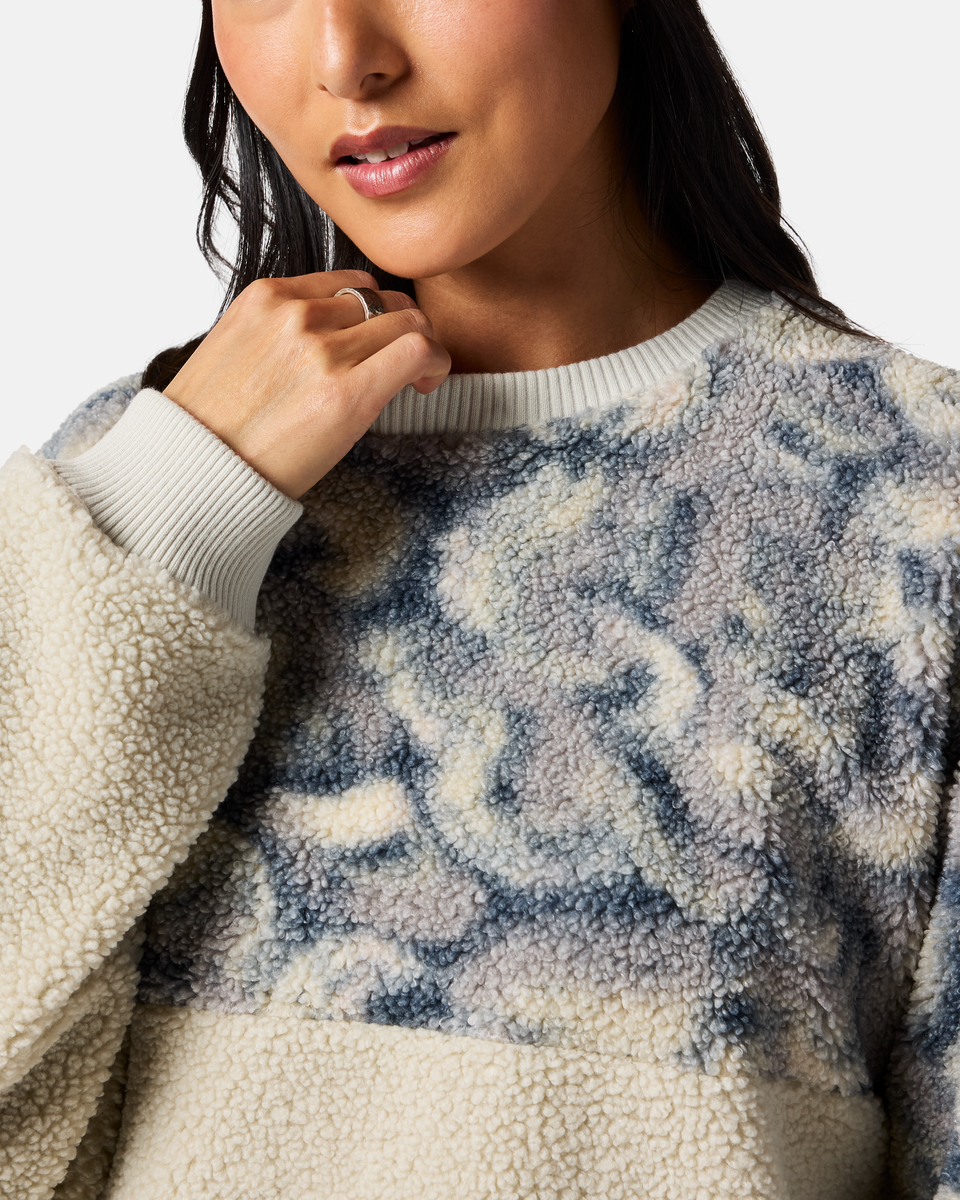 Amigazo Fleece Crew Women's | Cozy Outdoor Layer