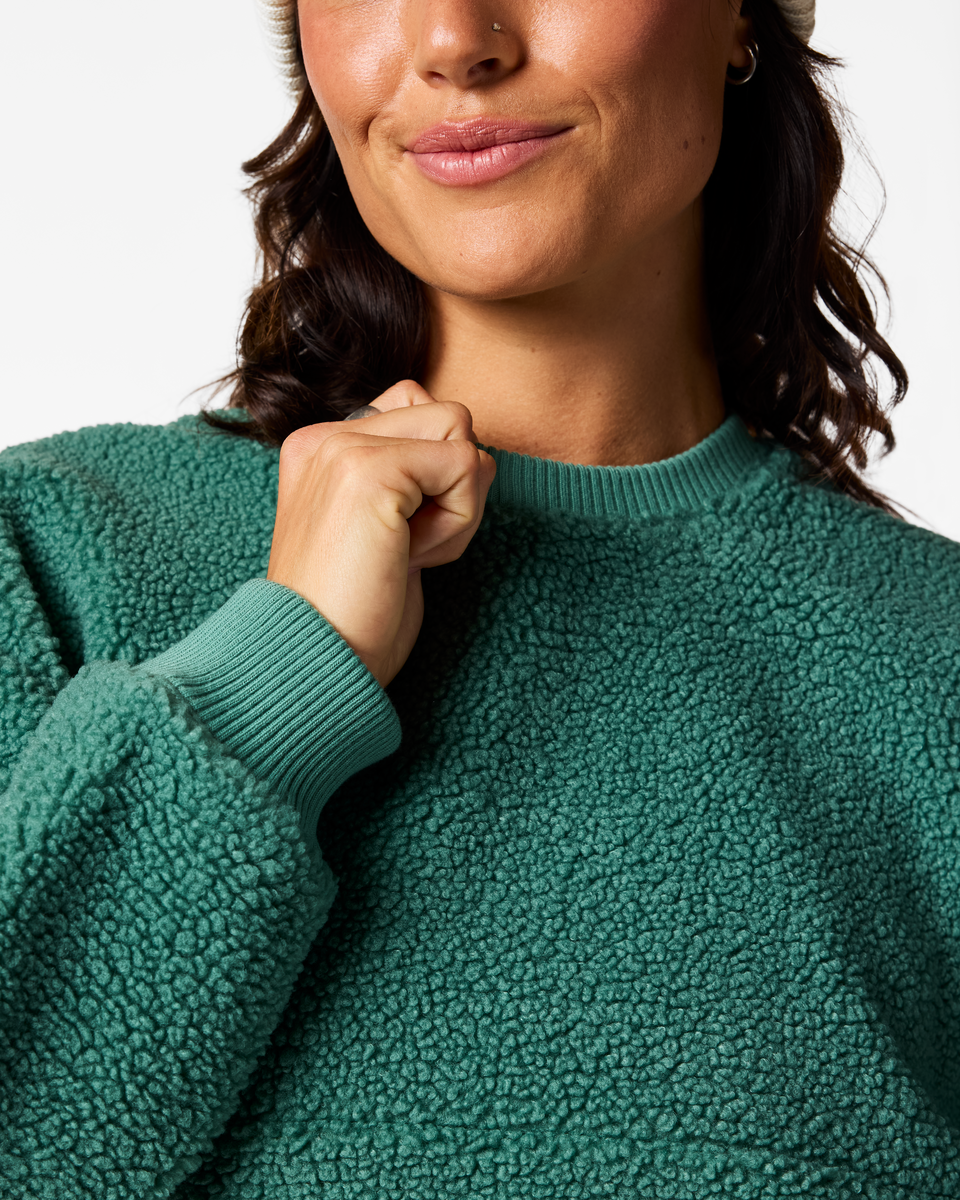 Amigazo Fleece Crew Women's | Cozy Outdoor Layer