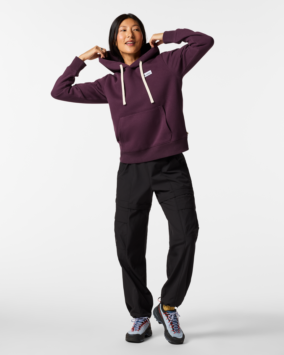 Llama Patch Pullover Hoodie Women's | Cozy Outdoor Layer